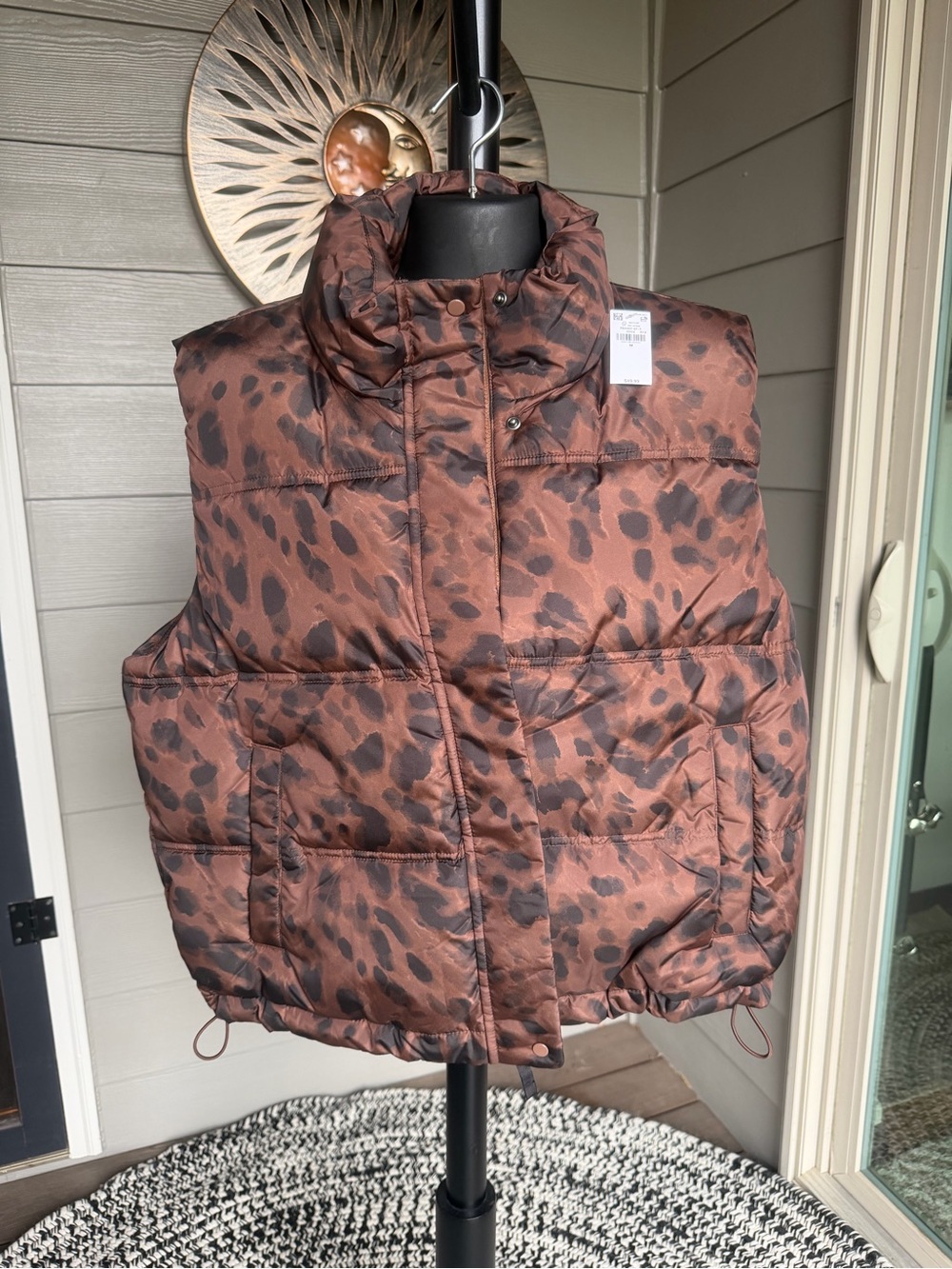 Old Navy Brown Leopard-Print Quilted Puffer Vest
